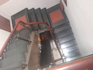 bán nhà 2 tầng hẻm 4m